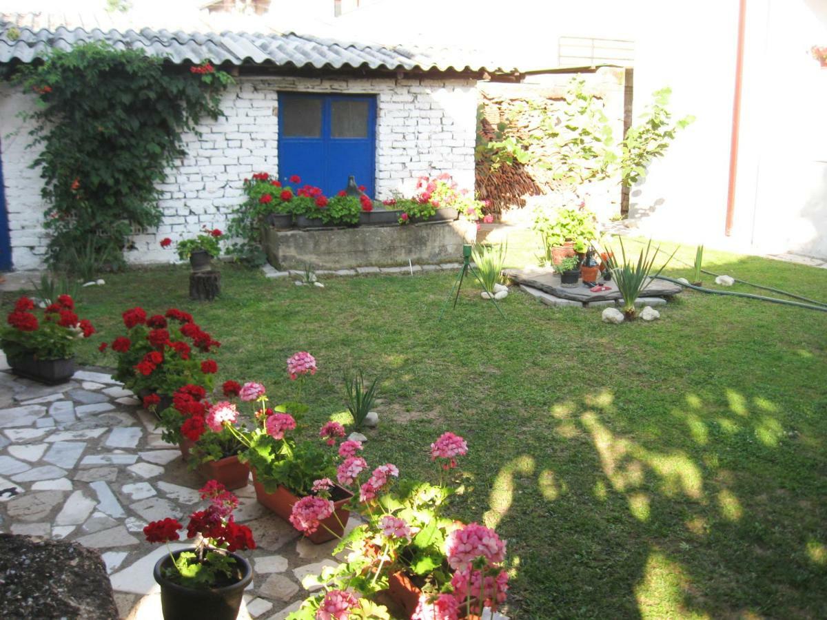 City Center Apartments Prilep Exteriör bild